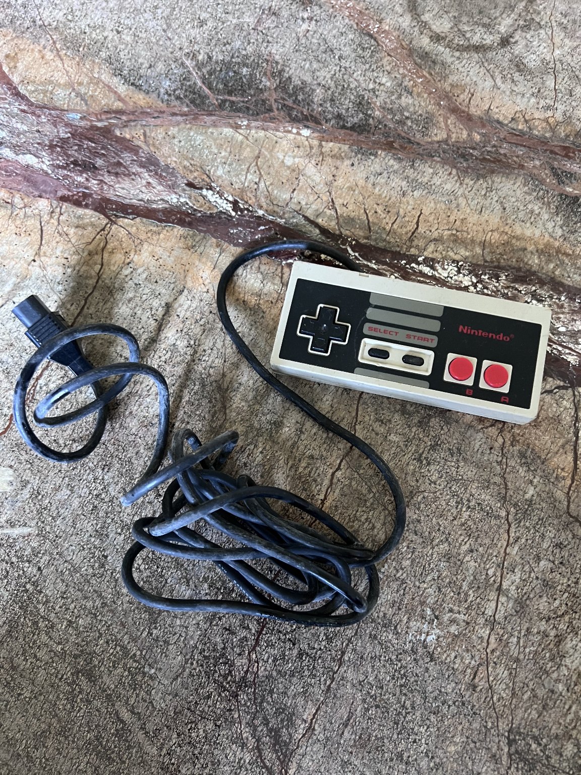 Nintendo Controller for NES Nintendo Entertainment System Wired Retro Classic